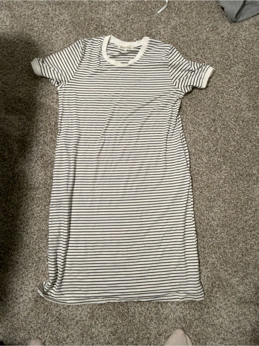 Striped Midi T-Shirt Dress - White & Black